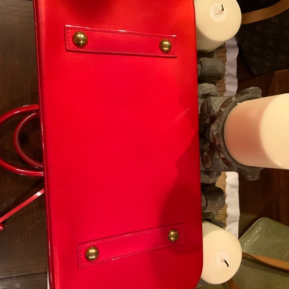 —SOLD—LV Red Vernis GM Alma - Picture 8 of 16